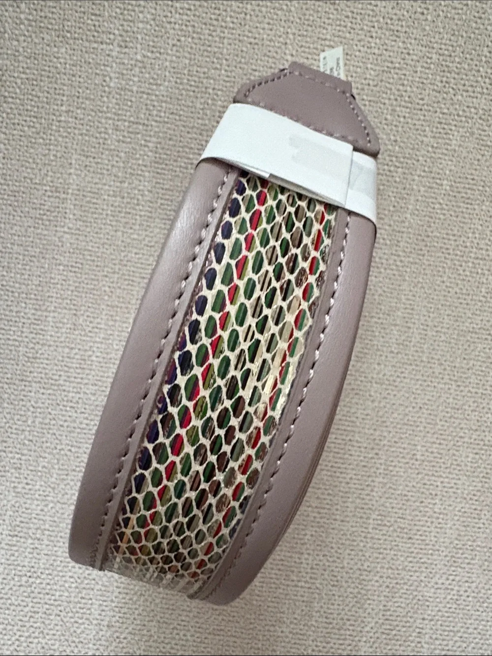 New in box LOGO by Lori Goldstein Multicolor Leather Guitar Style Strap